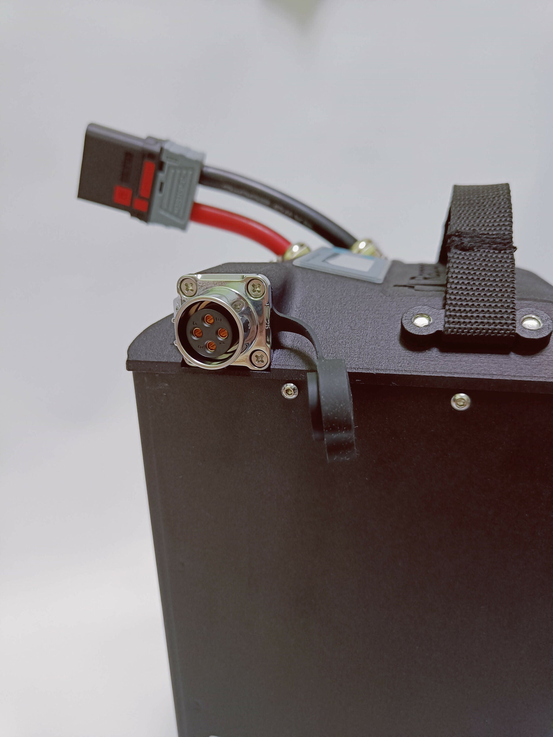 Akumulator Surron Light Bee 81.2V 50Ah 37kW+ High Performance