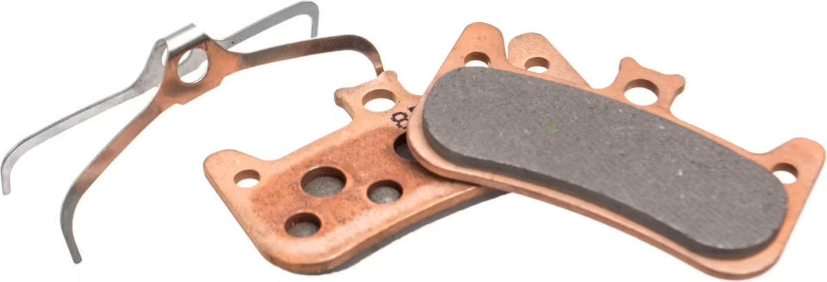 Spiekane, metaliczne klocki hamulcowe kompatybilne z hamulcami Formula E-Moto Brake